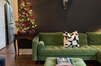 Texas interiors on the 2024 Lockhart Holiday Home Tour