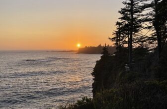 Chasing waterfalls and sunsets (and vampires) in Olympic National Park and Forks