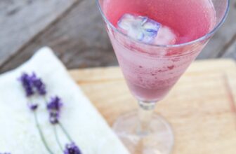Make a Simple Lavender Lemonade in Just Minutes!
